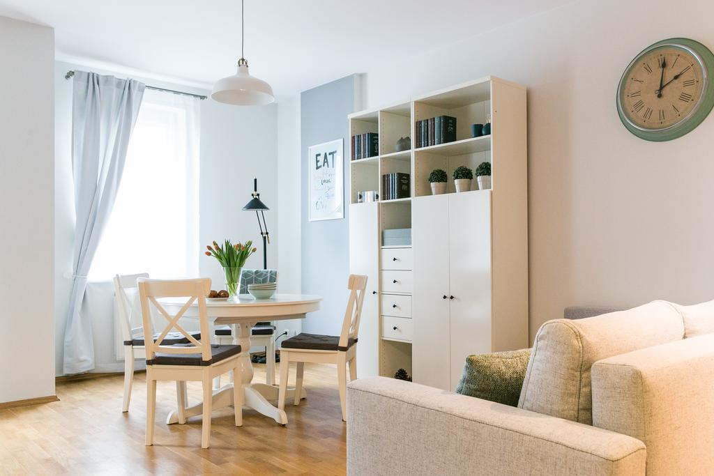 Forget Me Not Apartment Warsawa Bagian luar foto