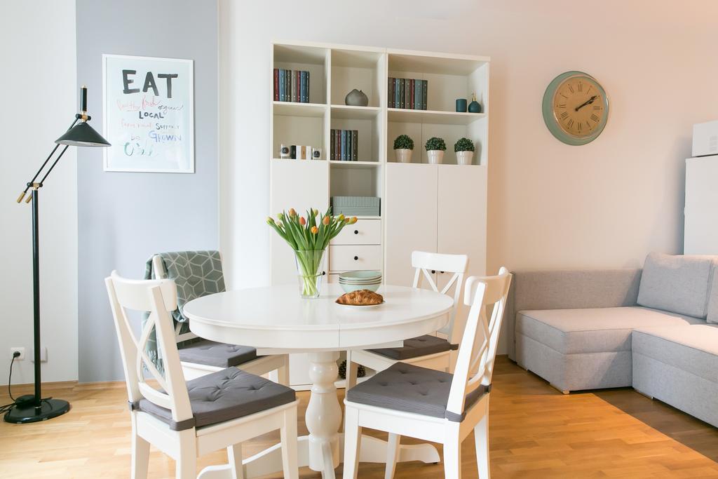Forget Me Not Apartment Warsawa Bagian luar foto